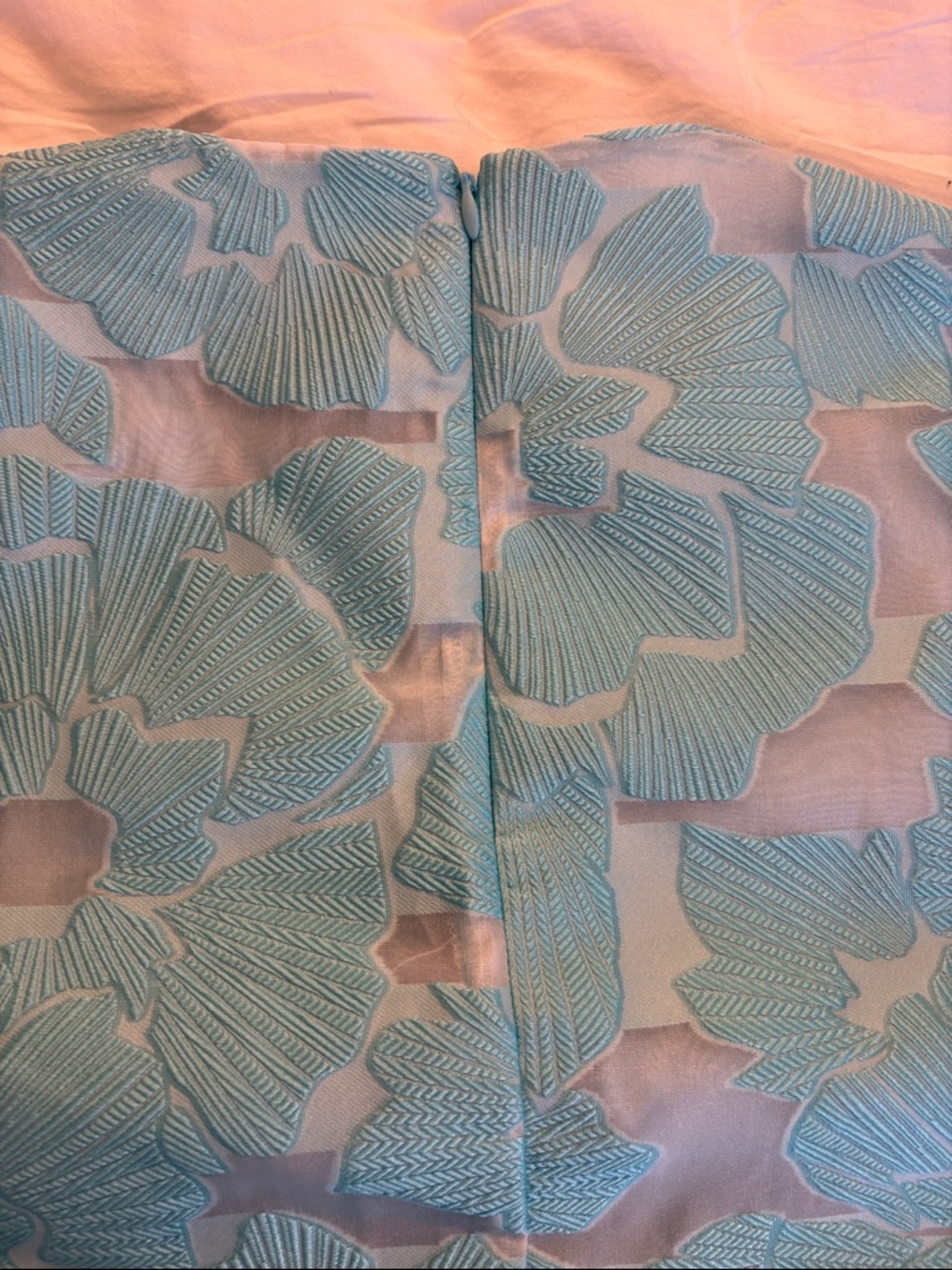 Tuckernuck Light Blue Floral Jacquard Puff Sleeve Blouse - Picture 7 of 9
